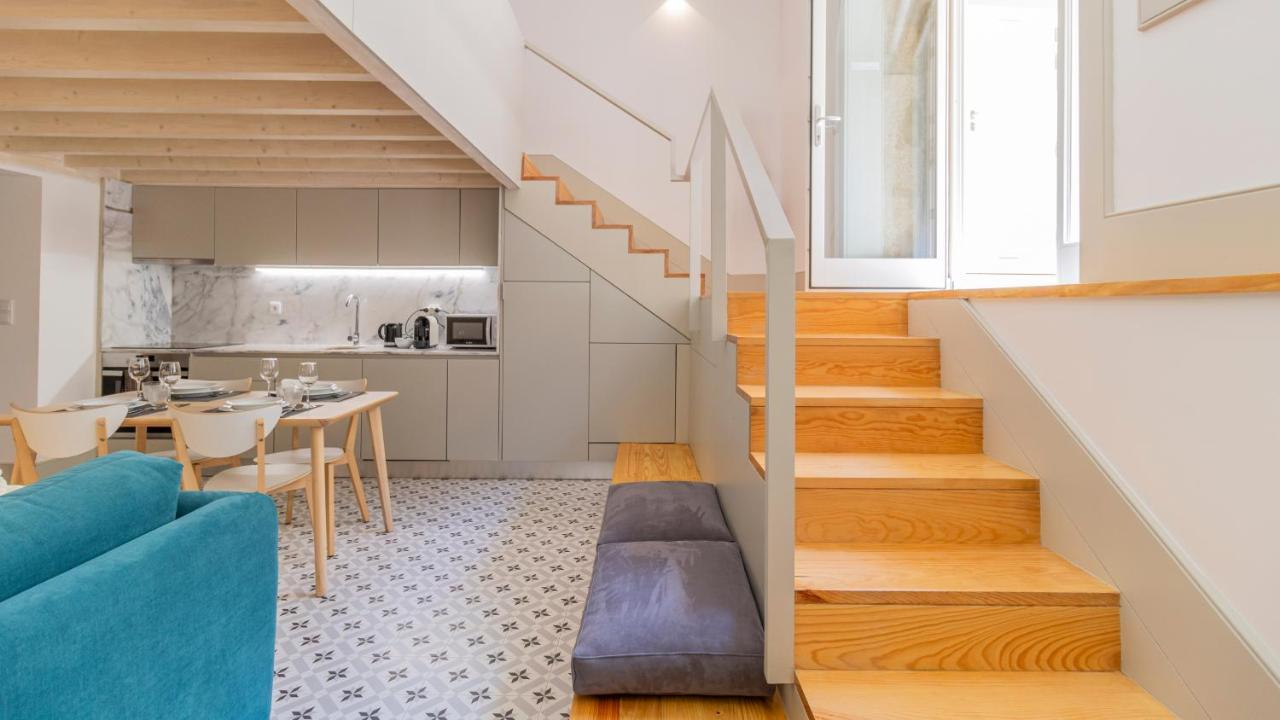 Central Stunning Duplex W/ Patio By Lovelystay ポルト エクステリア 写真